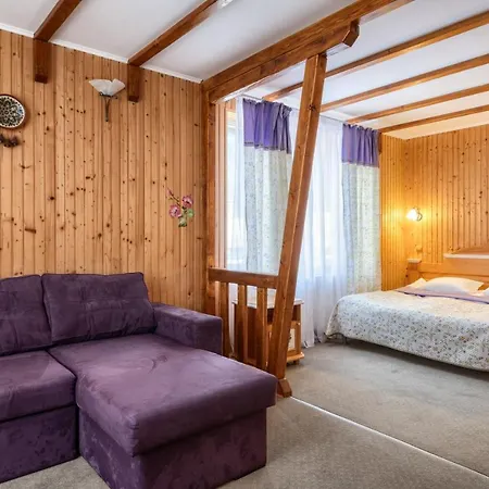 Ξενοδοχείο Lavanda Country Club 4*
