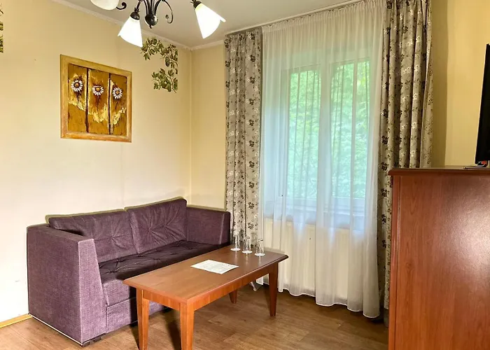 Lavanda Country Club Hotel Tatariv